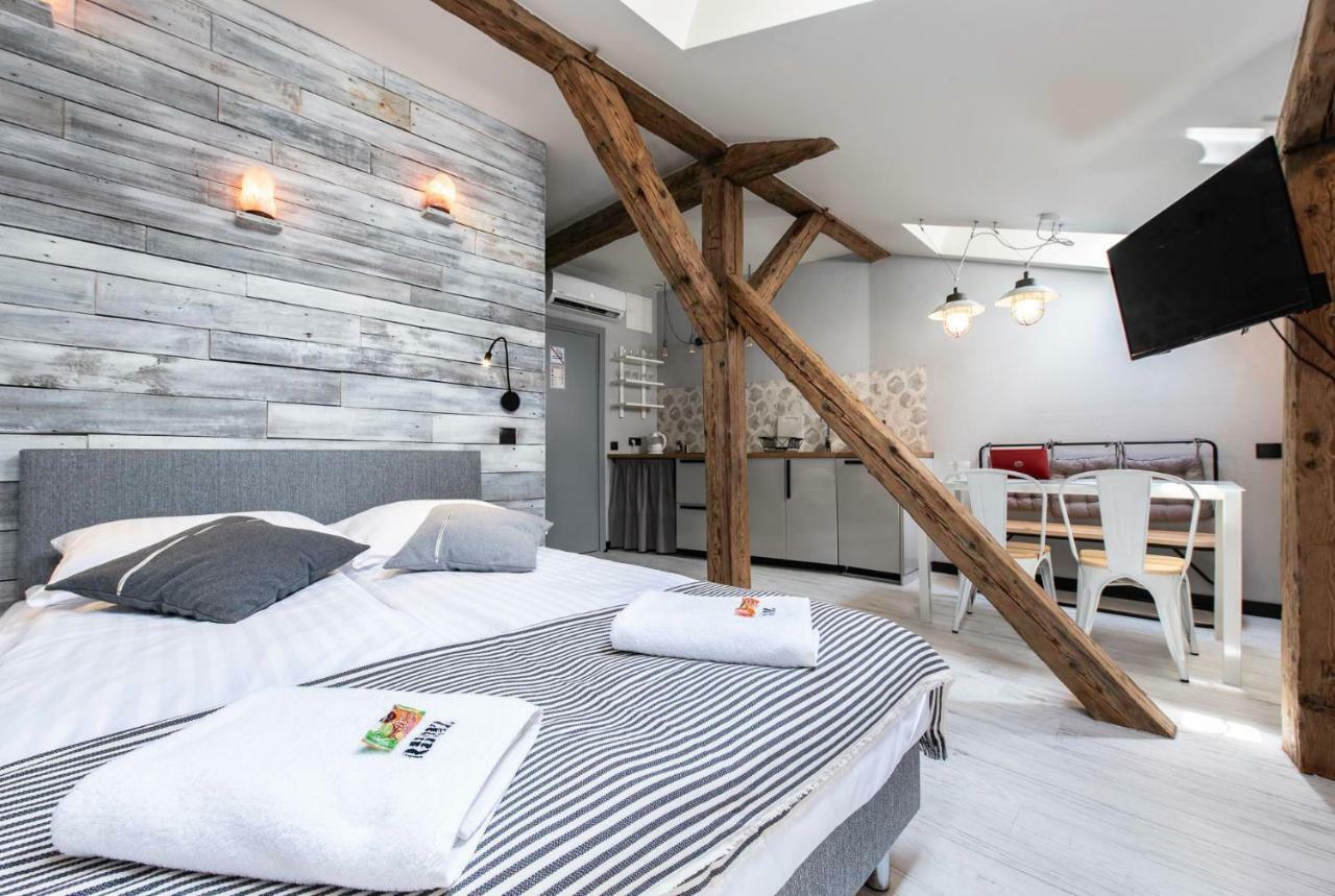 Ruumz Bed & Rest Apartamento Cracóvia Exterior foto